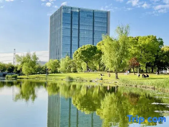Shanghai Guoyu Hotel (Cao'an Branch, Jiading Campus, Tongji University)