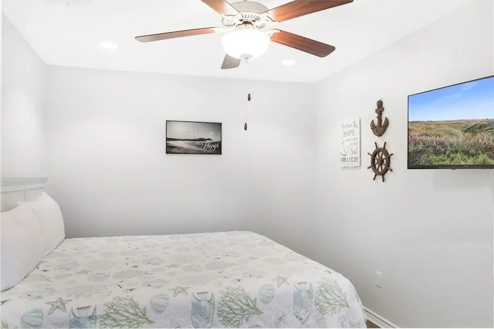 Island 31 2 Bedroom Condo