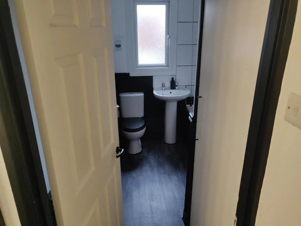 Riverside Park Penthouse Apt 1BR Parking St Neots