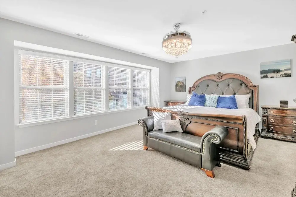 Come Home To Waterfront Living At Rockettes Landing 3 Bedroom Condo by Redawning