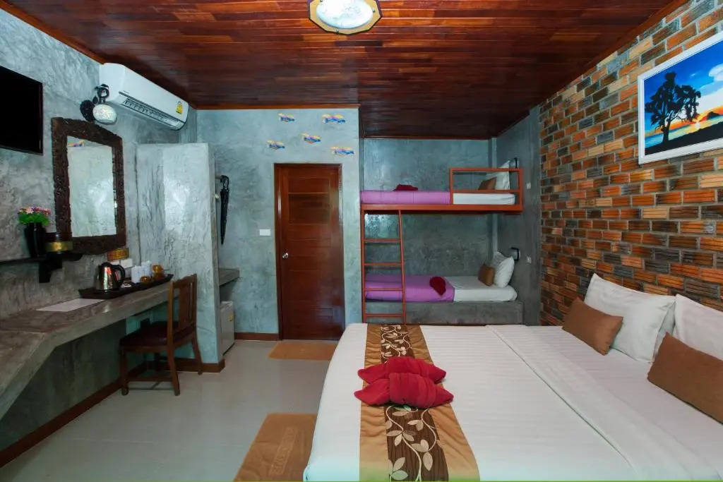 Lanta Riviera Beach Resort