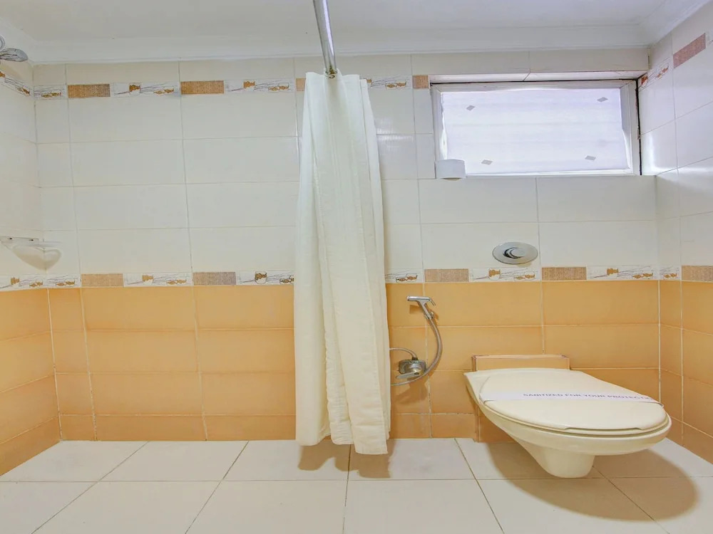 OYO 11390 Vaibhav Residency