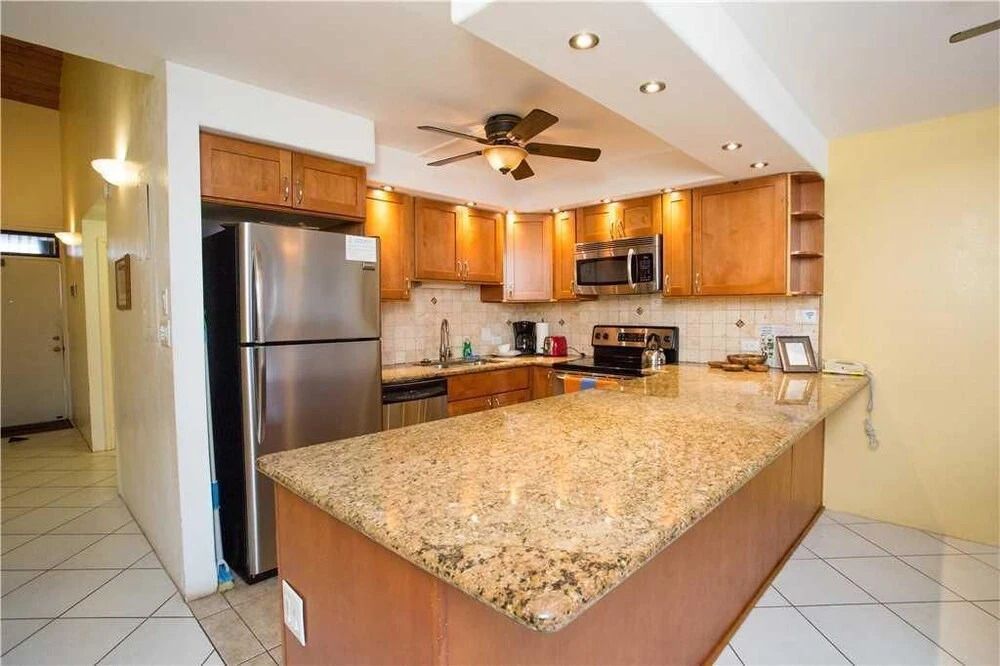 Kamaole Sands 8402 - Two Bedroom Condo