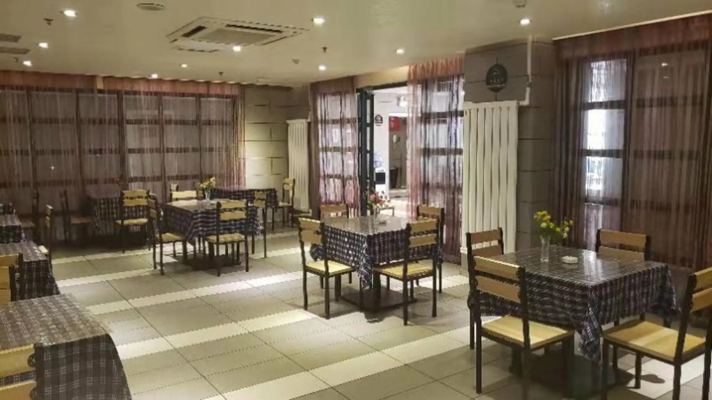 Elan Inn Pingliang Xinmin Road