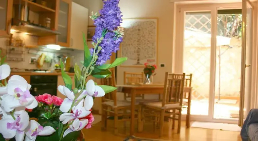 Valentina Apartment near Trastevere