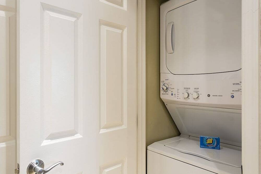 W244 - 3 Bedroom Luxury Condo On Reunion Resort