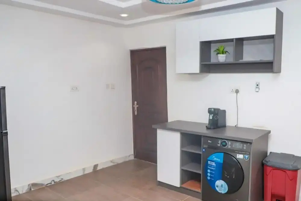 Luxecom Apartments, Enjoy Comfort & Affordability!