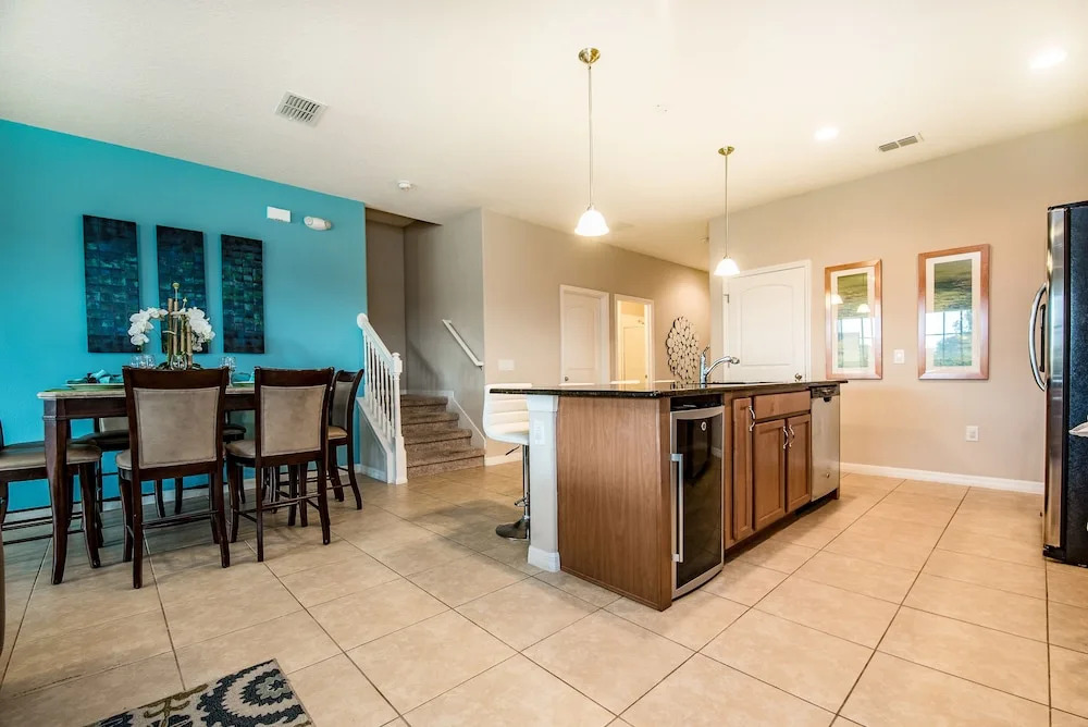 Pool Home, 11 mi to Disney! Free Water Park