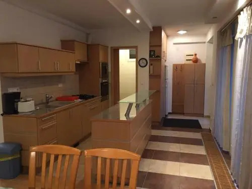 Mary Apartmanház Hévíz