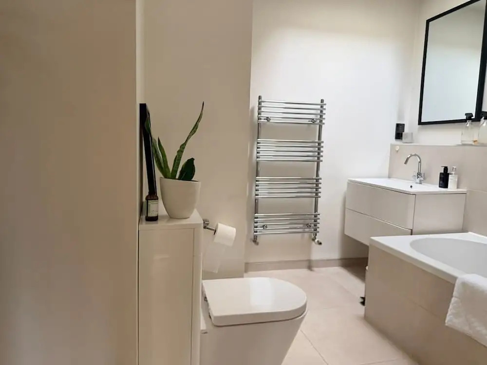 Garnet 3br Large Home NR RAF Pet Friendly