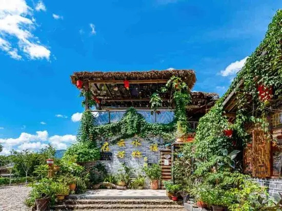 Waiting For You at Yunshuiyao Inn