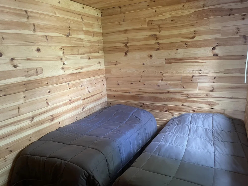 Air-Dale Lodge