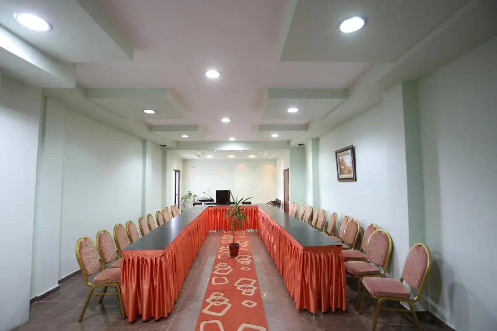 Hotel 1 Maji