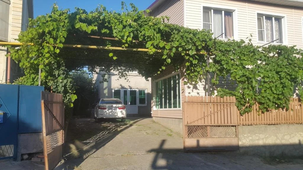 Home Troitskaya