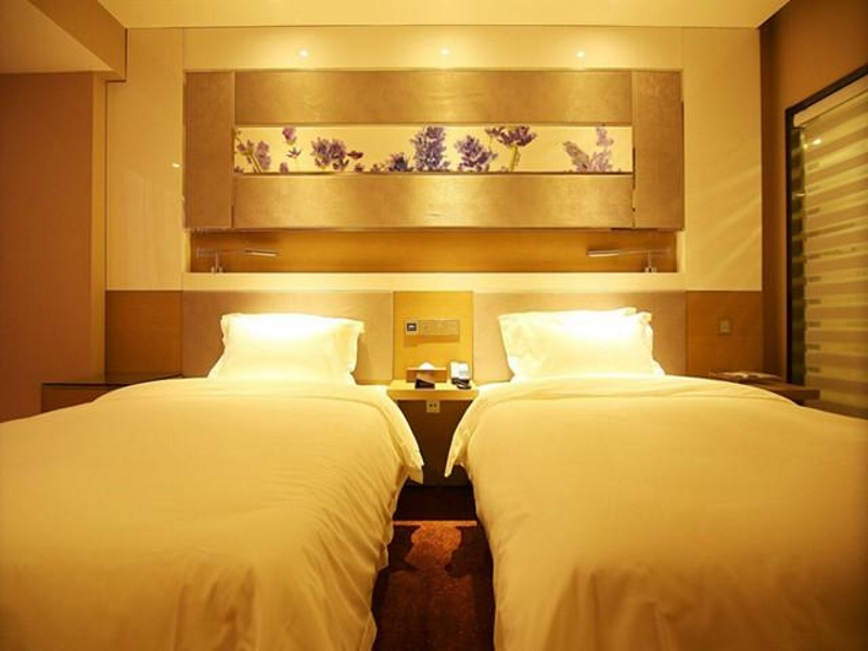 Lavande Hotel Wuhan University Branch