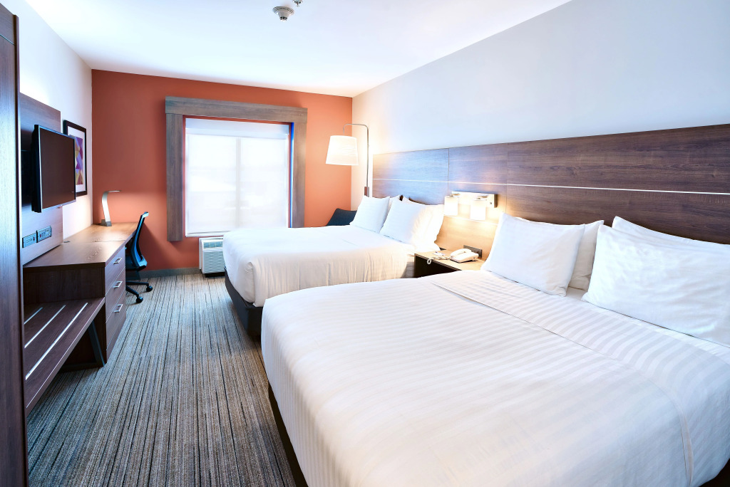 Holiday Inn Express Hotel & Suites Dieppe Airport by IHG