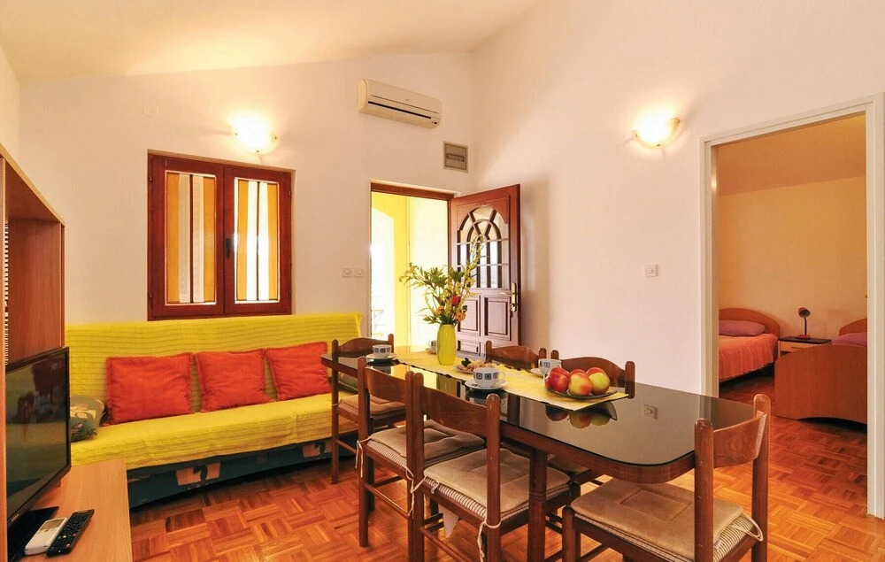 Stunning Home in Krusevo With Wifi and 4 Bedrooms