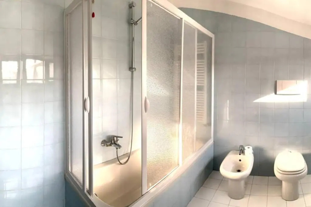 Charming studio next to Fiera with Terrace and parking