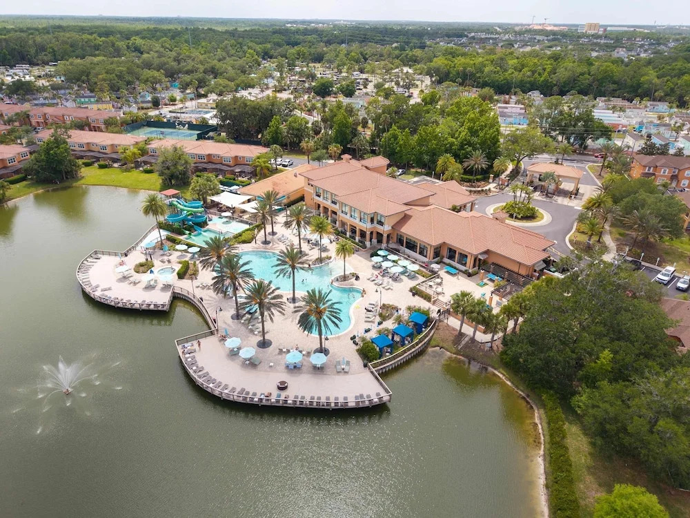 Modern Family 4BR Townhome Near Disney in Orlando 2752