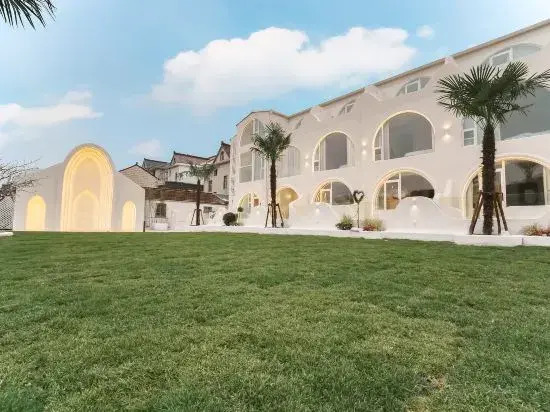 Shanghai Dino Star Holiday Home