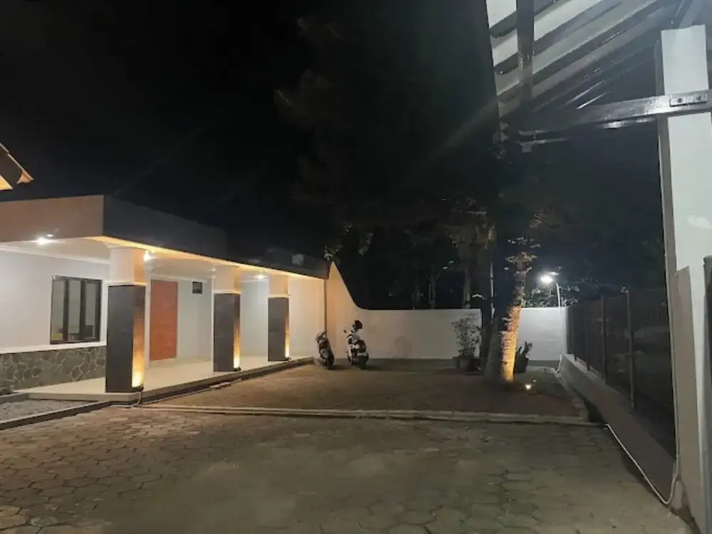 The Samora Living