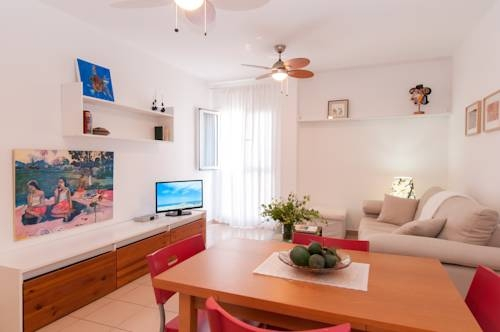 City Beach Apartment La Puntilla