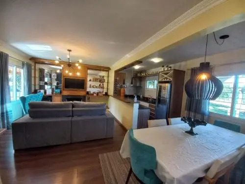 Casa Ari Candiago Gramado