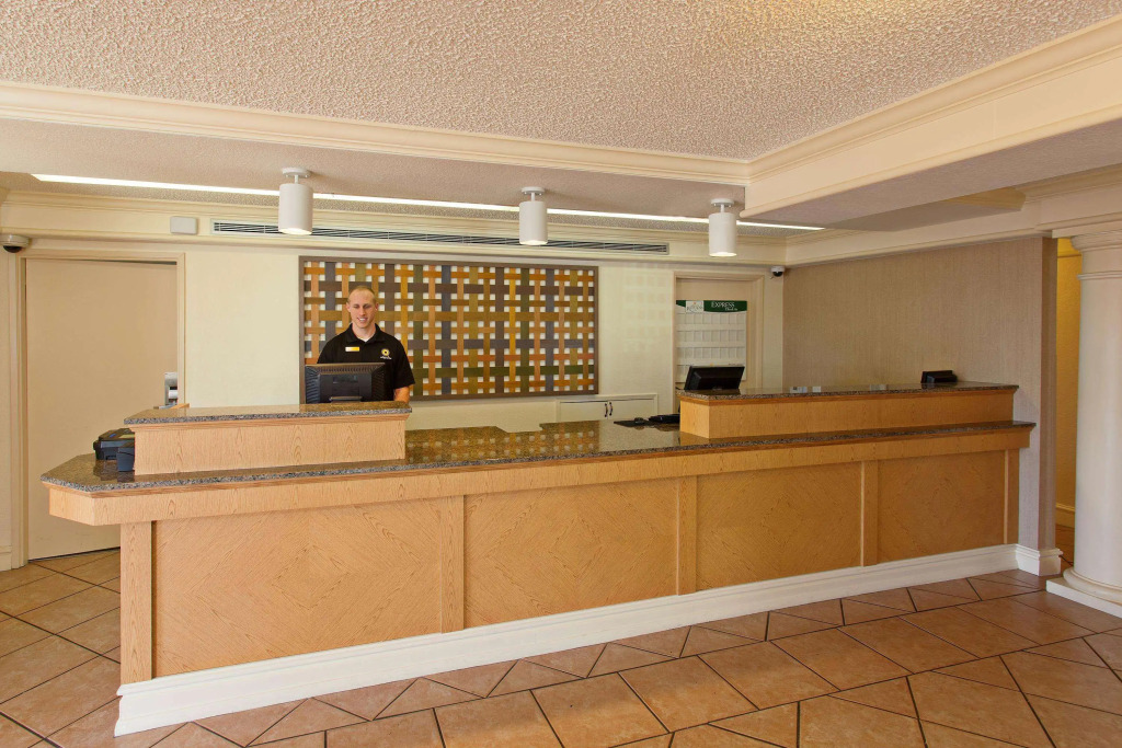 La Quinta Inn by Wyndham Costa Mesa Orange County