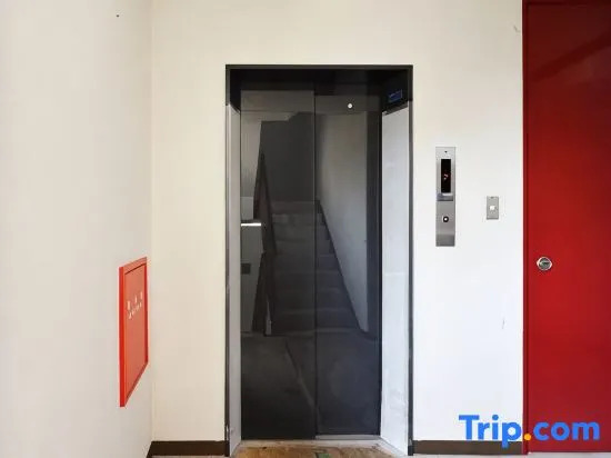 Osaka House 701 ｜ Near Namba, Direct to KIX！