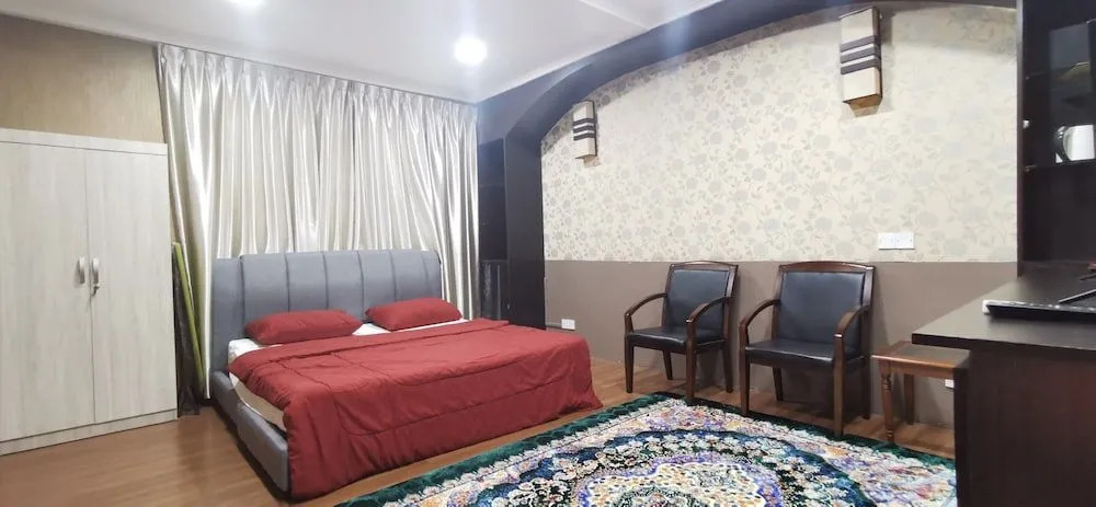 OYO Home 90372 Greybirds Hostel