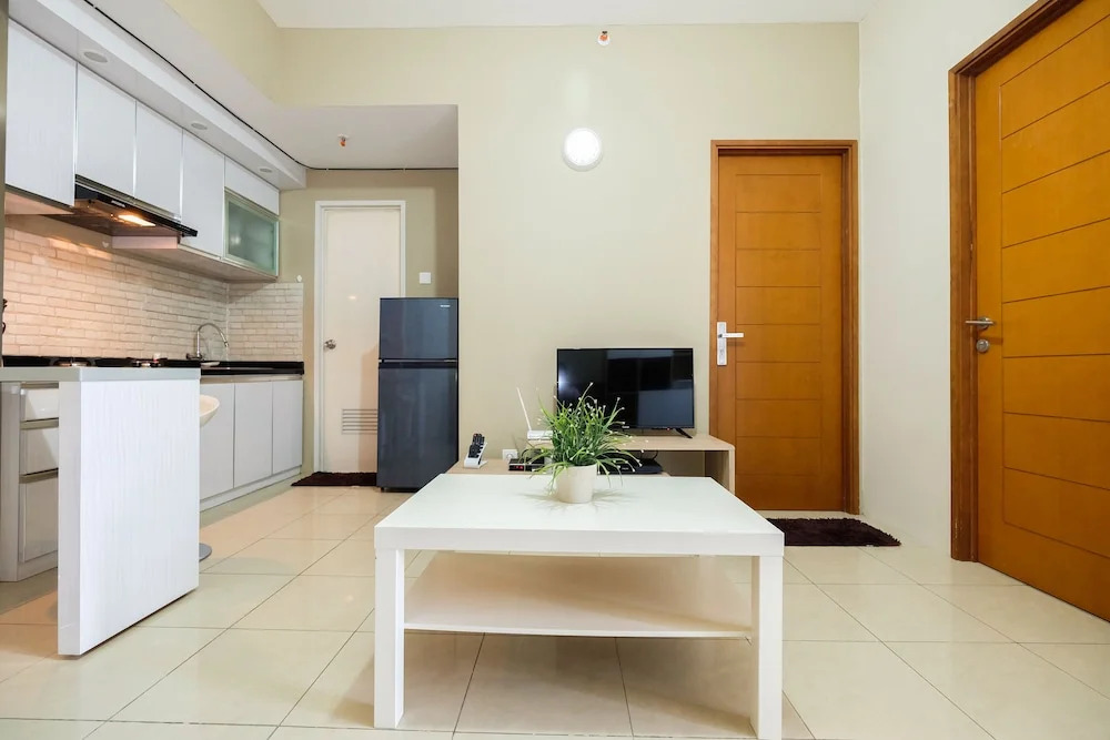 2 Bedrooms at Gading Greenhill Apartment by Travelio