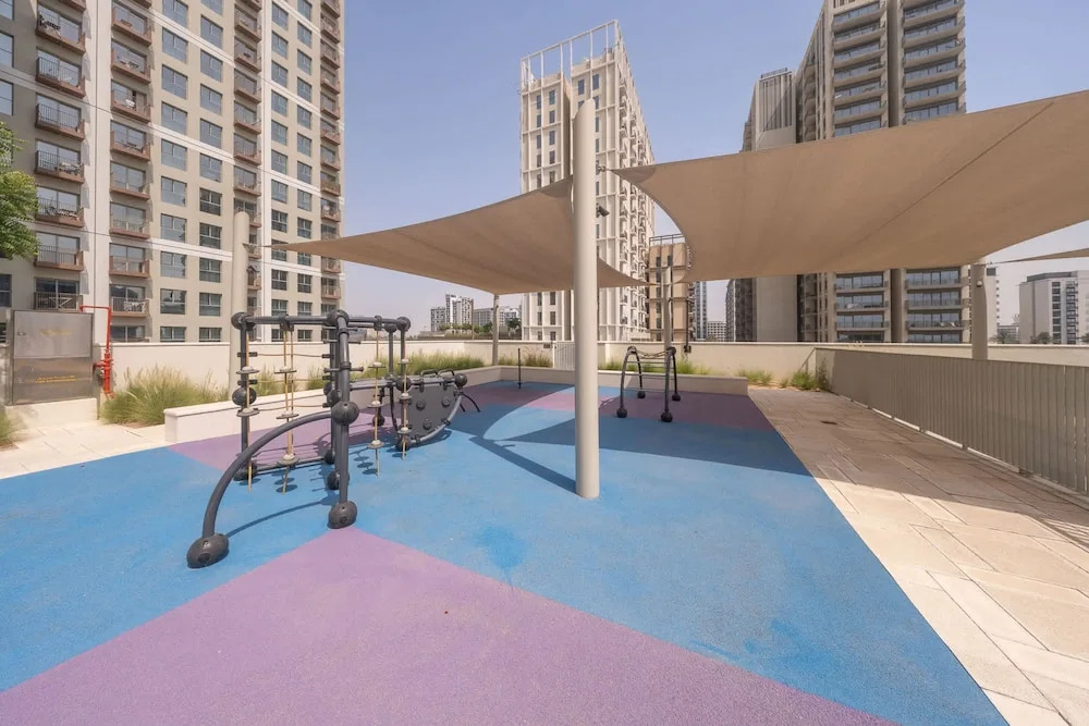 Dubai Hills Stunning 1 bed for 4 People