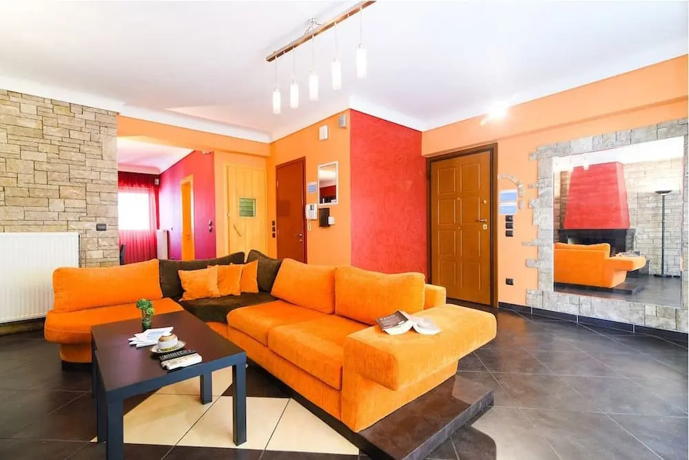 Piraeus Oasis 2 2nd Floor