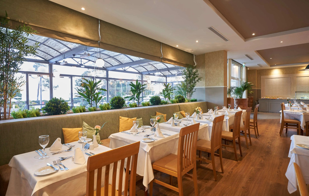 PortoBay Falesia