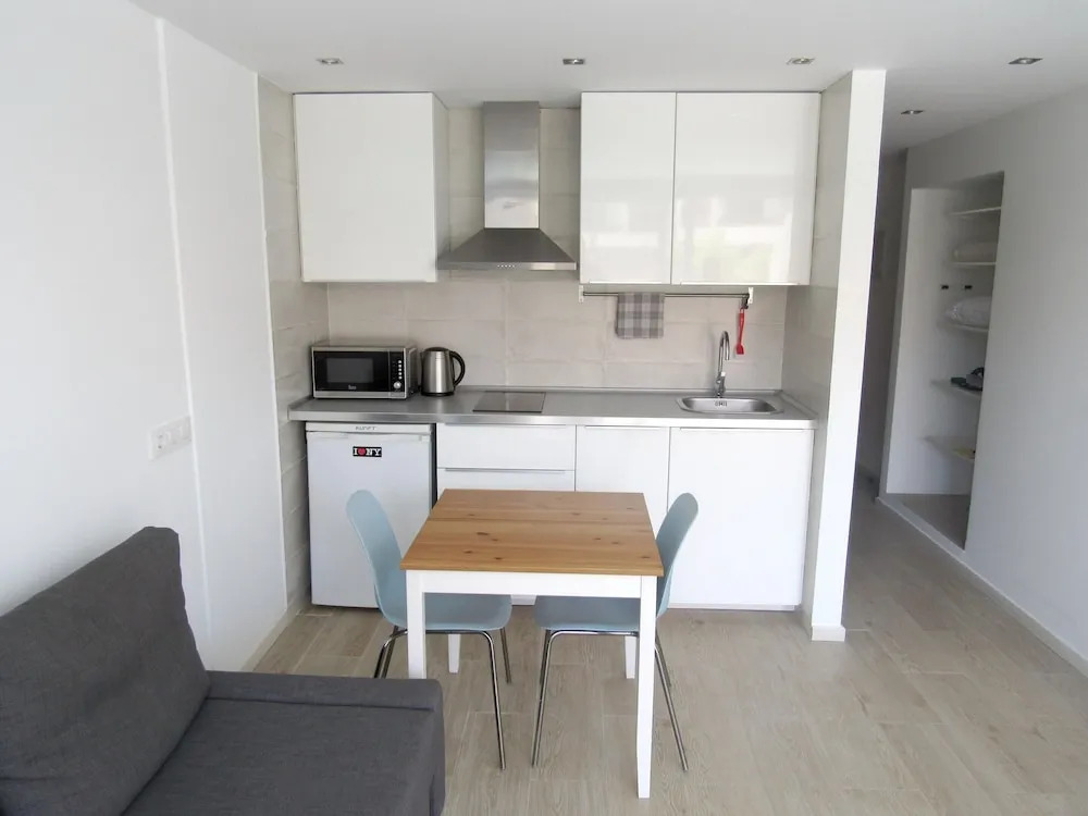 Apartment with One Bedroom in Playa de las Americas, with Pool Access, Furnished Balcony And Wifi - 500 M From the Beach