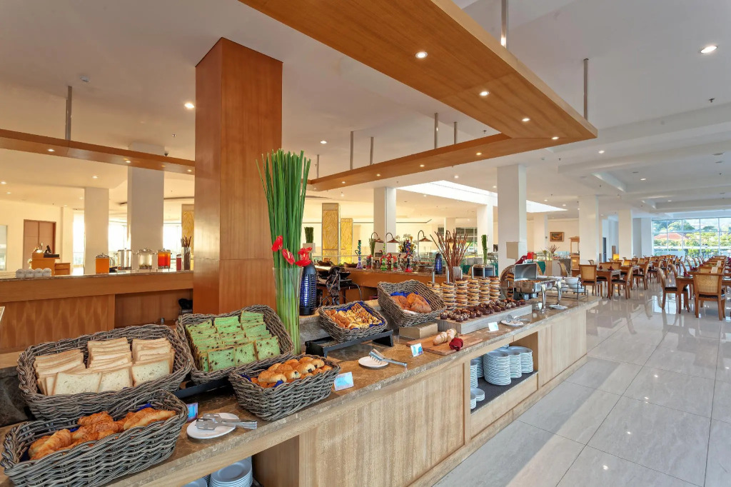 Le Eminence Puncak Hotel Convention & Resort