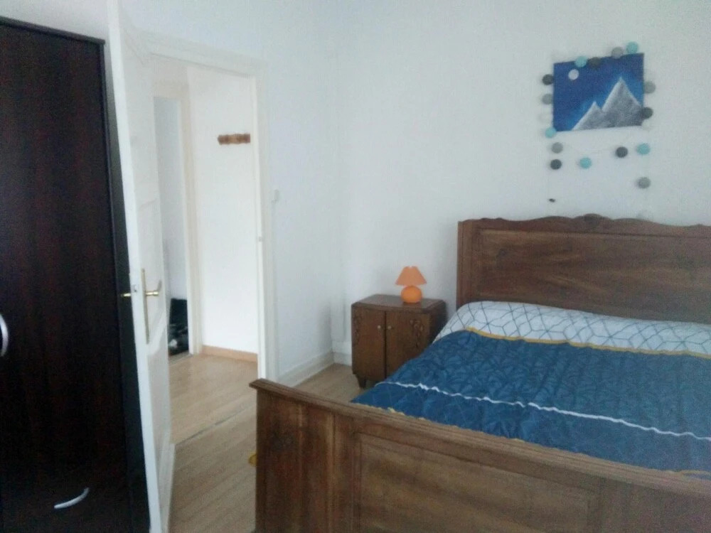 Apartment With one Bedroom in Jonzac, With Terrace and Wifi