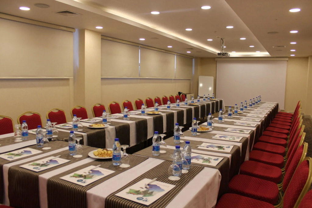 Cam Thermal Resort Spa Convention Center