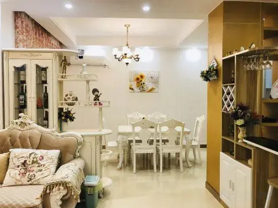 QVilla
