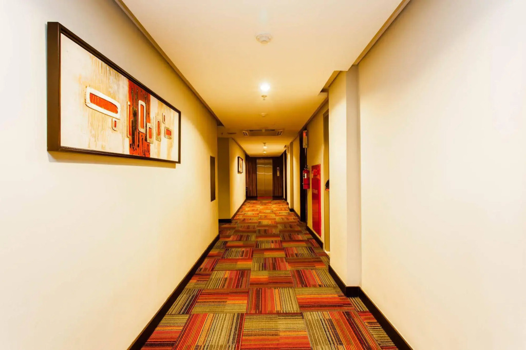 ZEN Premium Blok M Palatehan