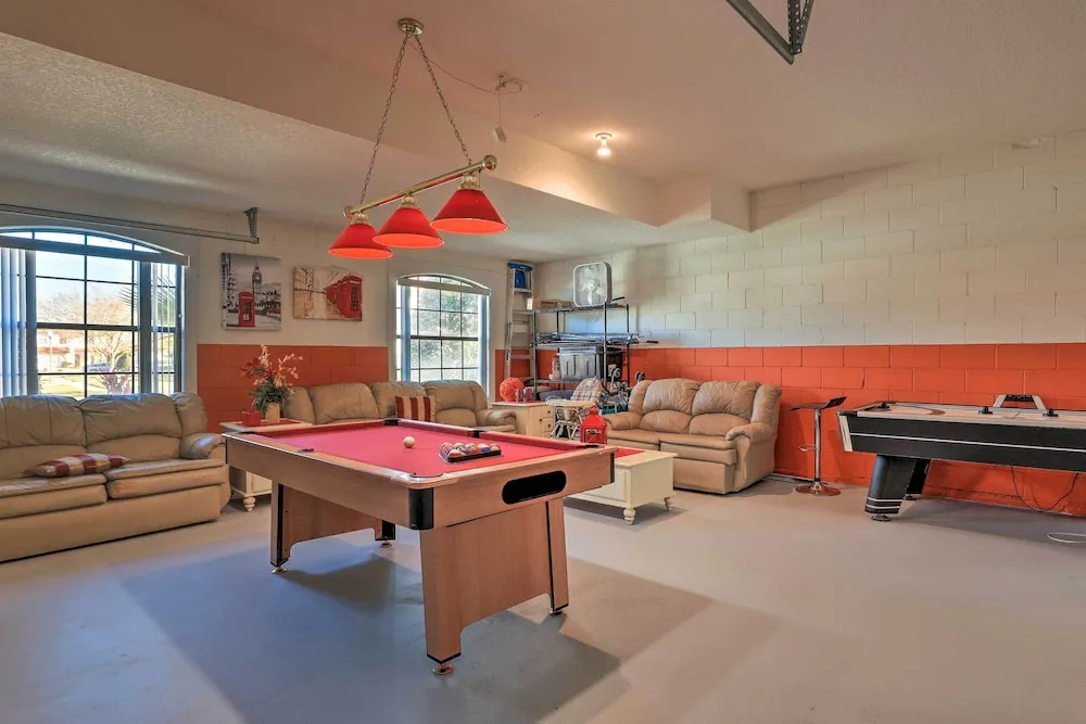 Villa w/ Game Room: 10 Mi to Disney!