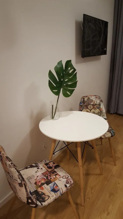 Apartment 928