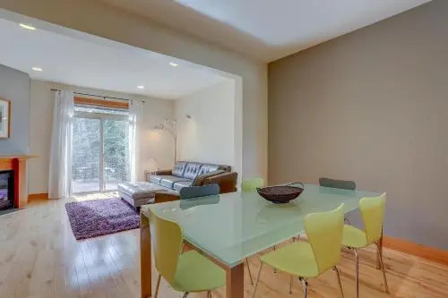 B2-River View-AC-3BR/3.5BA