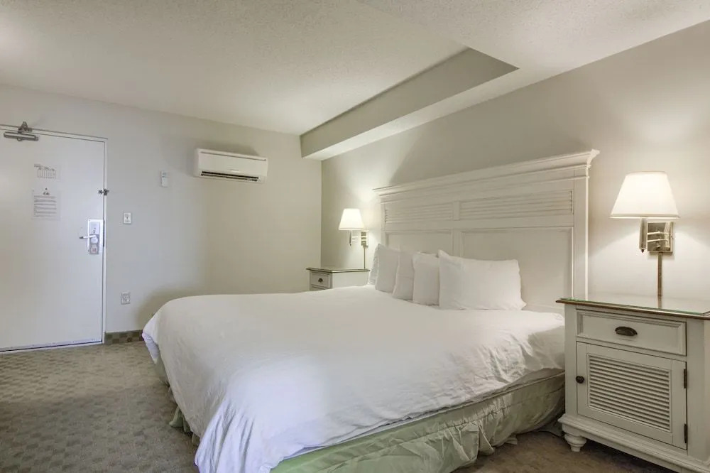 Sandy Beach Resort- Magnolia Tower