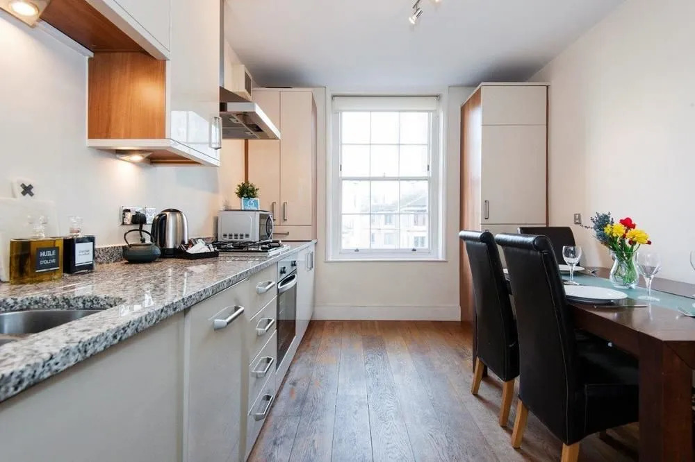 Spacious Albany Marylebone Apartment - AGS