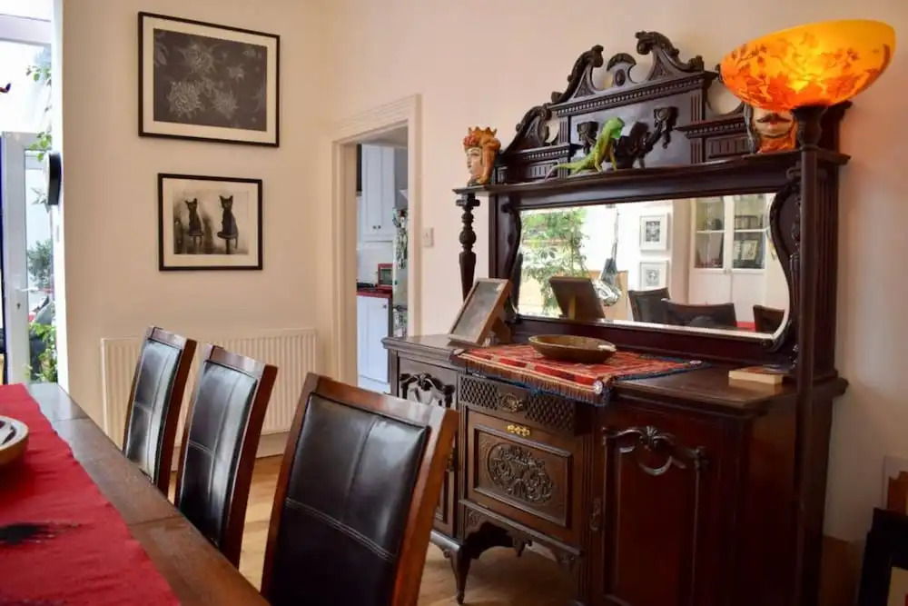 4 Bedroom House In Central Dublin