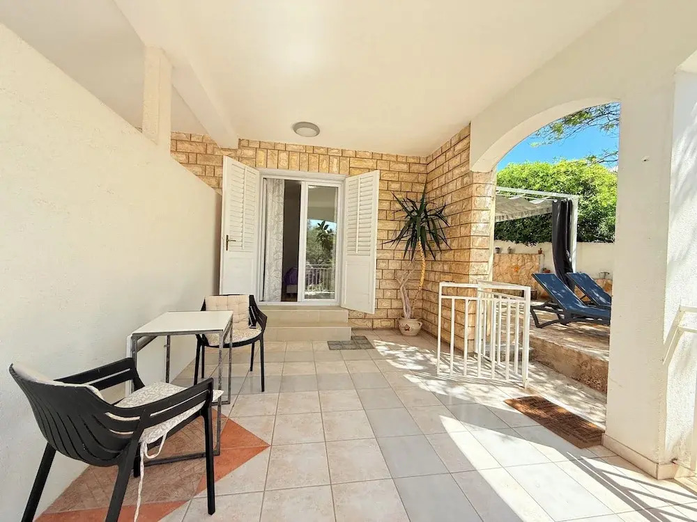 Appartamento Olive Garden Ac Wifi Hvar