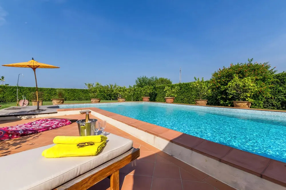Villa Pallina With Pool