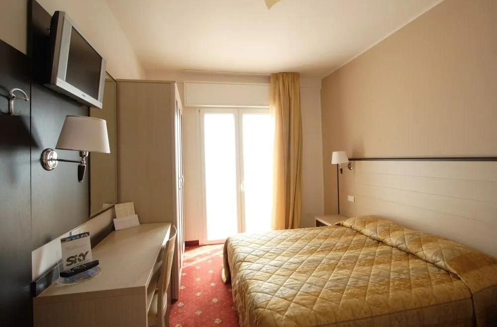 Hotel Apollo