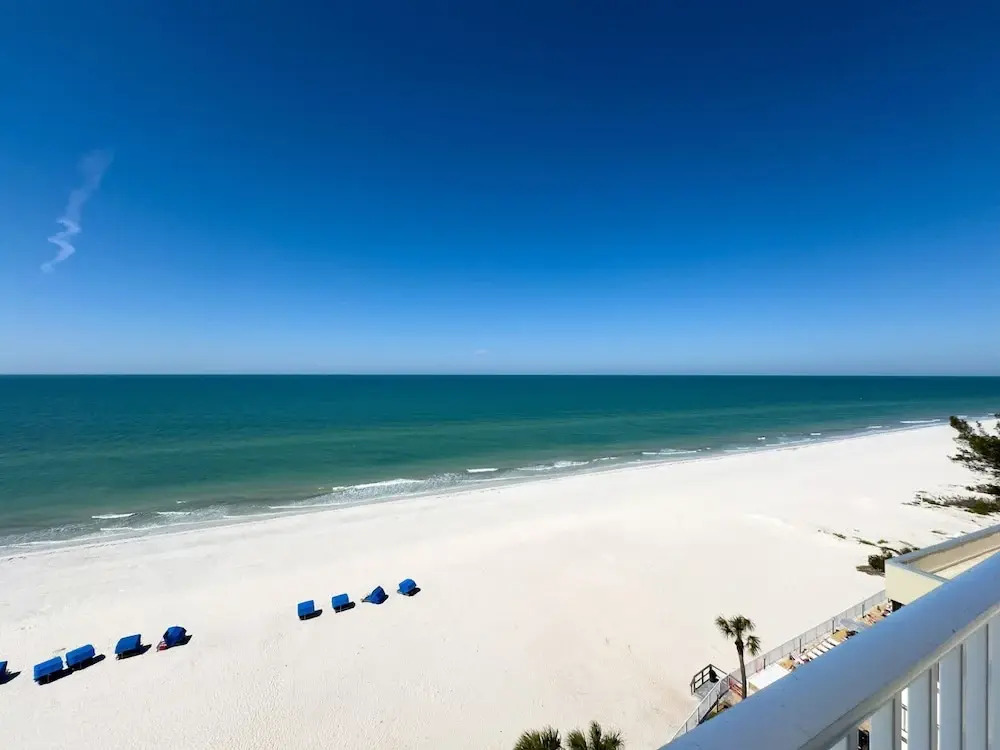 20002 Gulf Blvd, Penthouse 5
